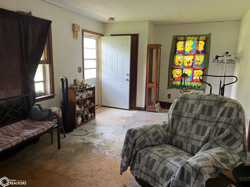 1008 S 5th, Burlington, IA, 52601 | Card Image