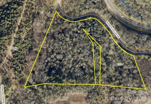 8359 Buckeye Holw, Newland, NC, 28657-7216 | Card Image