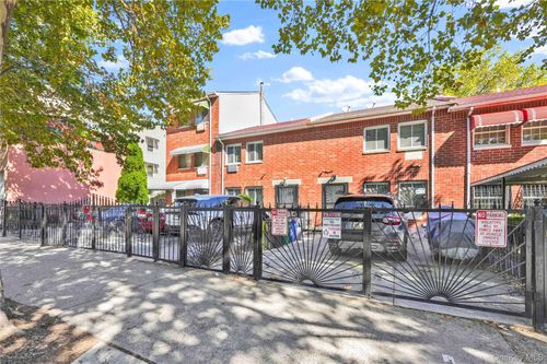 745 E 180th Street, New York, NY, 10457 | Card Image