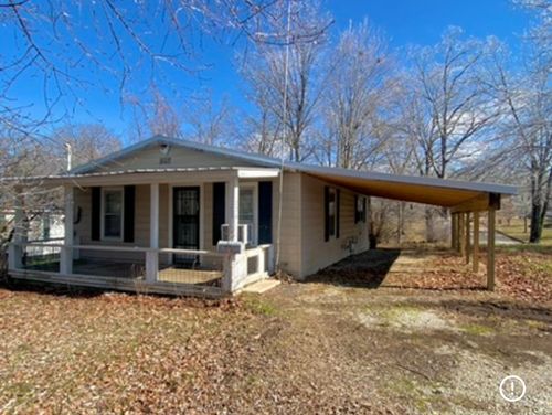 220 Finerty Dr, Hohenwald, TN, 38462-1548 | Card Image