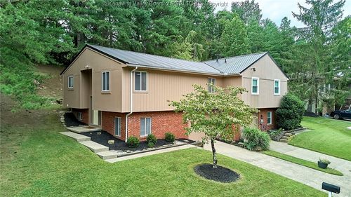 121 Woodbridge Dr, Charleston, WV, 25311-1127 | Card Image