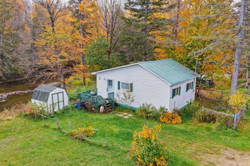 36 Ch. Des Prairies, Val des Monts, QC, J8N3B4 | Card Image