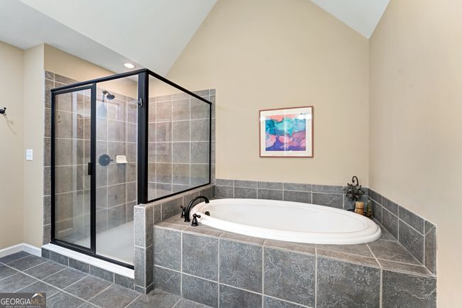 2038 Heathermere Way, Townhouse with 3 bedrooms, 4 bathrooms and null parking in Roswell GA | Image 20