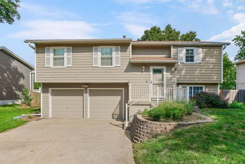 740 E Valerie Lane, Gardner, KS, 66030 | Card Image