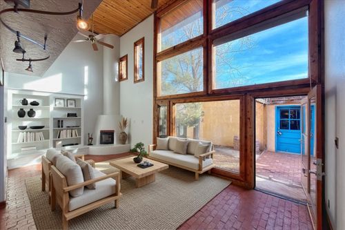 3268 La Avenida De San Marcos, Santa Fe, NM, 87507-0451 | Card Image