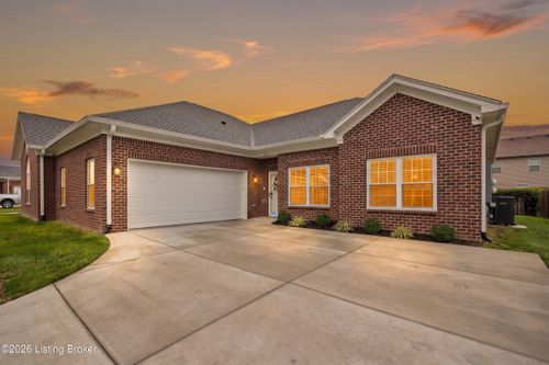 15-211 Bullitt Creek Dr, Shepherdsville, KY, 40165-8356 | Card Image