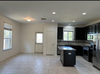 14223 Laurel Branch, House other with 4 bedrooms, 2 bathrooms and null parking in San Antonio TX | Image 3