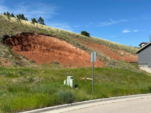 2635 Meadows Dr, Sturgis, SD, 57785-1701 | Card Image