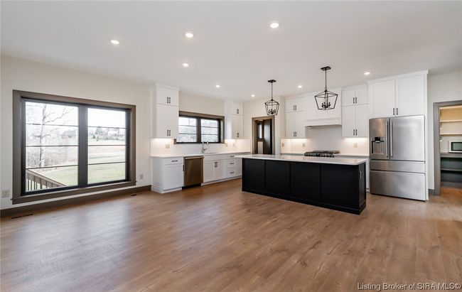 5560 Old Vincennes Rd, Home with 4 bedrooms, 4 bathrooms and null parking in Floyds Knobs IN | Image 29