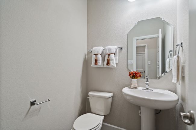 Bathroom with toilet | Image 19