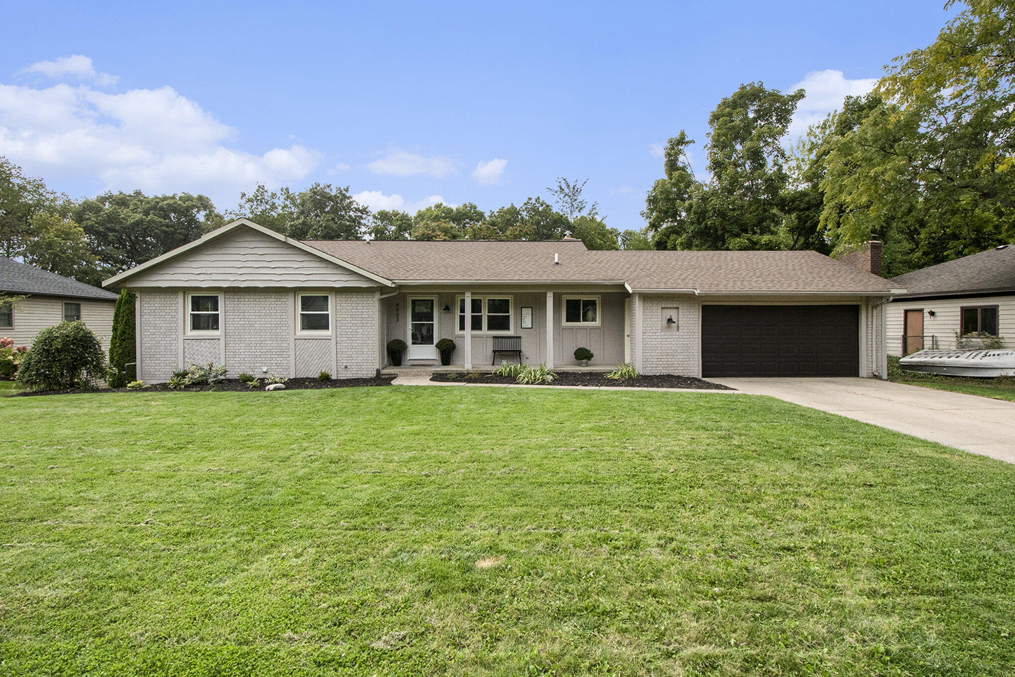 4903 Cedar Ridge St Ne, Sold in Grand Rapids - eXp Realty