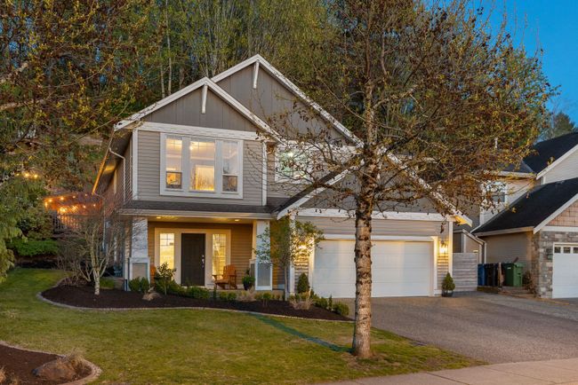 35702 Hawksview Place, House other with 4 bedrooms, 3 bathrooms and 4 parking in Abbotsford BC | Image 1