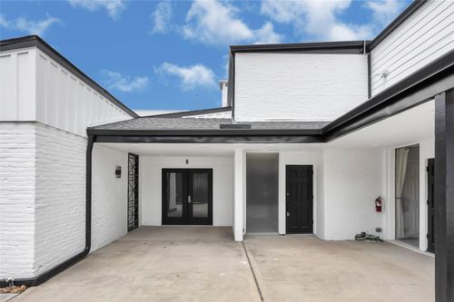 b-7 Briar Dale Court, Houston, TX, 77027 | Card Image