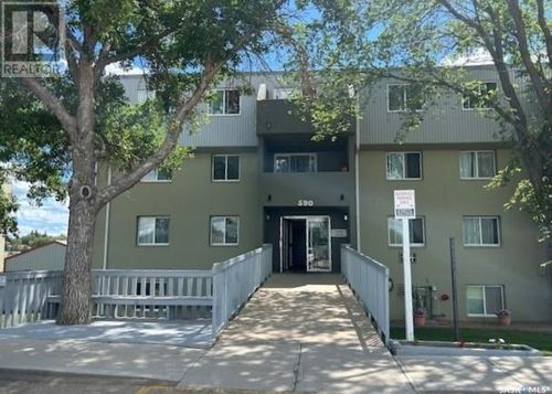 101-590 Laurier St W, Moose Jaw, SK, S6H6X6 | Card Image
