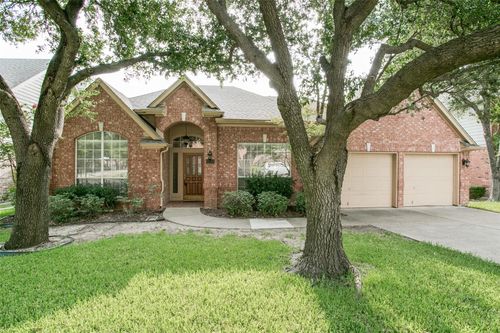 4040 Wellington Ln, Grapevine, TX, 76051-7147 | Card Image