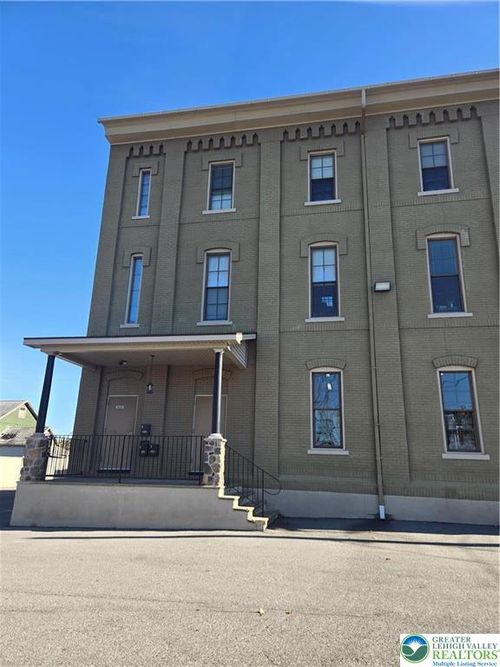 b-7617 Hamilton Blvd, Trexlertown, PA, 18087-9633 | Card Image