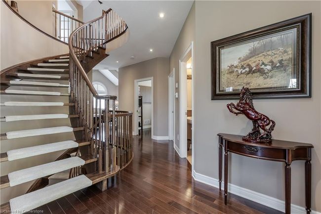 264 Dorchester Dr, House other with 5 bedrooms, 4 bathrooms and 4 parking in Grimsby ON | Image 6