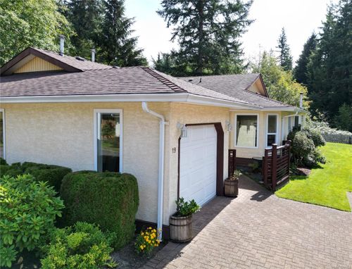 19-605 Rockland Rd, Campbell River, BC, V9W7X1 | Card Image