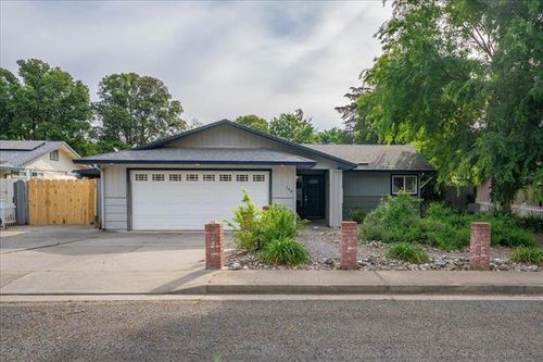 340 Christina Dr, Red Bluff, CA, 96080-4062 | Card Image