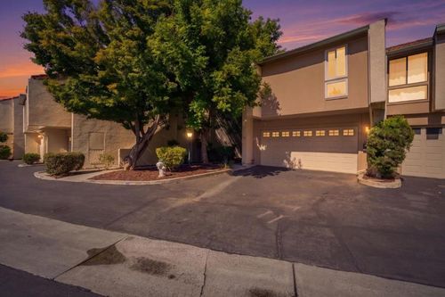 824 Kingfisher Ter, Sunnyvale, CA, 94087 | Card Image