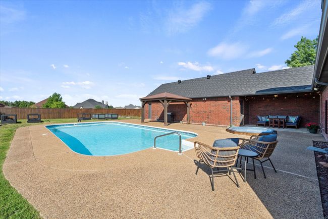 Heated Pool | Image 36