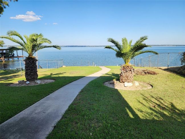231 Key Largo Loop, House other with 3 bedrooms, 3 bathrooms and null parking in Pointblank TX | Image 11