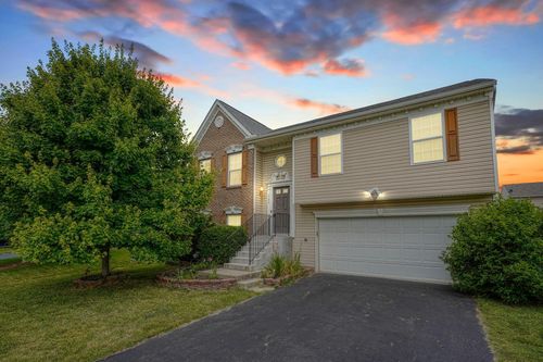 44-6308 Greenhaven Ave, Galloway, OH, 43119-8147 | Card Image