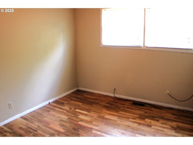 131 Mountain View Ave, House other with 3 bedrooms, 2 bathrooms and 2 parking in Myrtle Creek OR | Image 12