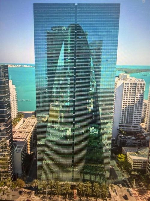 2701-1395 Brickell Ave, Miami, FL, 33131-3353 | Card Image