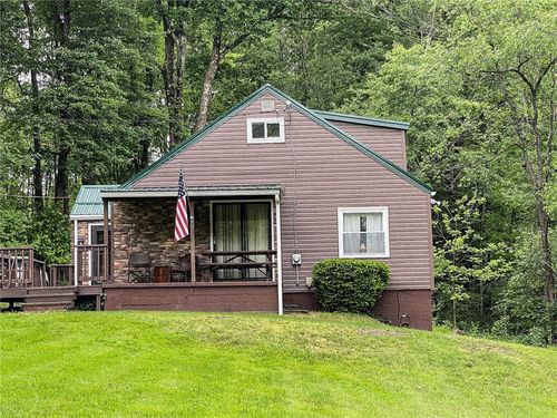 141 Minich Rd, Butler, PA, 16001-8171 | Card Image