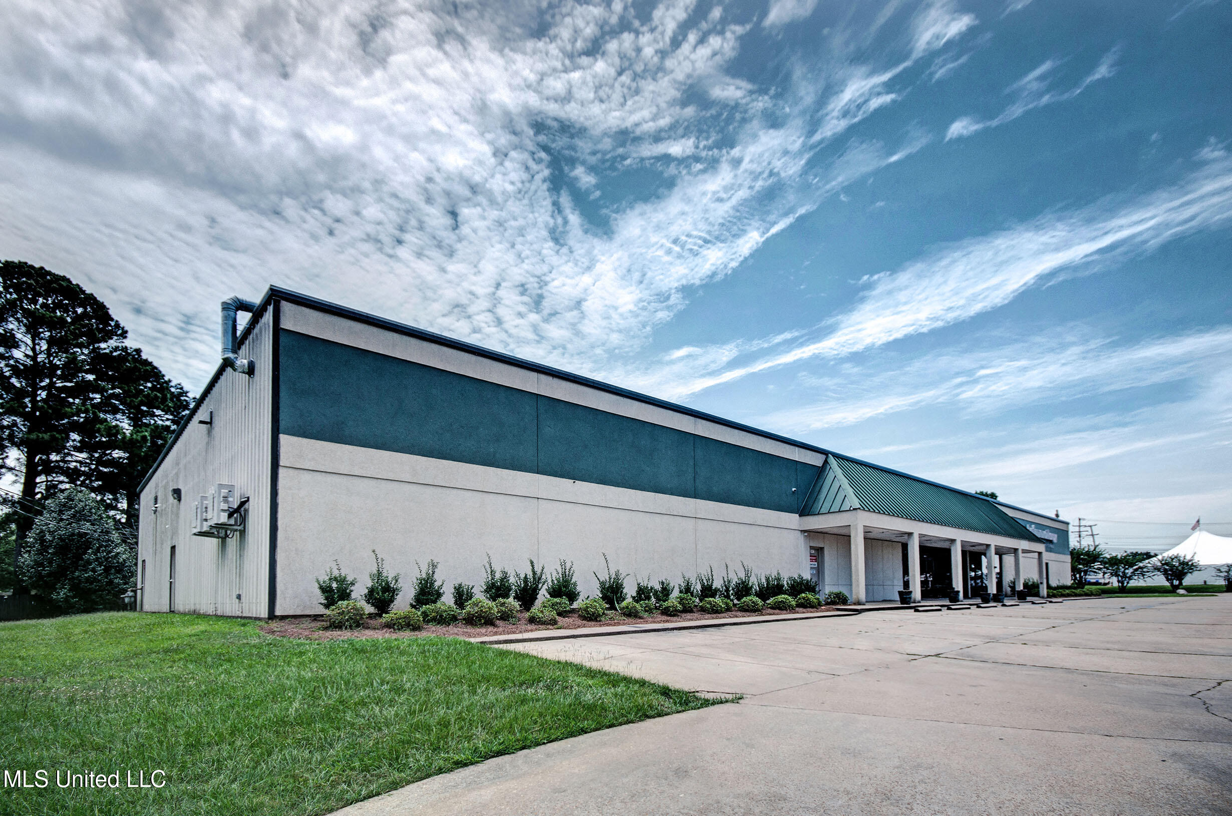 1976 Highway 43, Canton, MS 39046