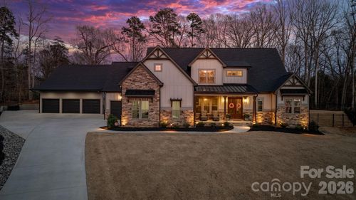 7269 Savannah Ct, Denver, NC, 28037-9020 | Card Image