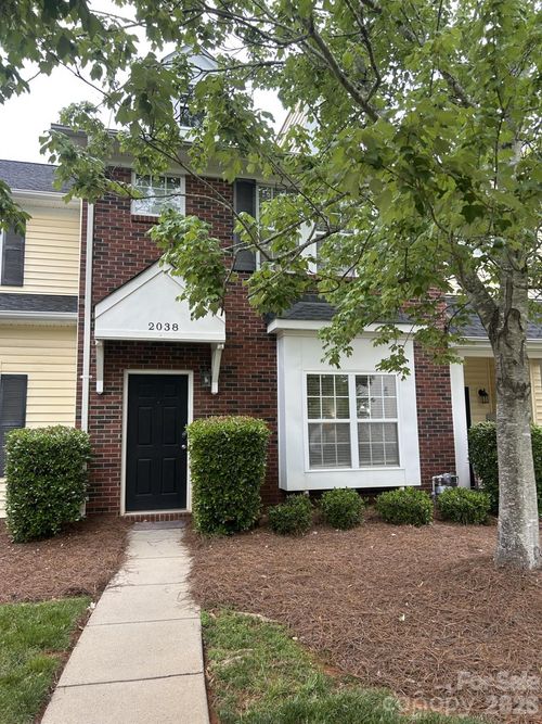 2038 Oakstone Dr, Monroe, NC, 28110-9186 | Card Image