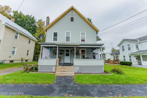 7 Maple Avenue, Gloversville, NY, 12078 | Card Image