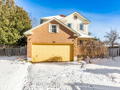 90 Hart Blvd, Newcastle, ON, L1B1E4 | Card Image