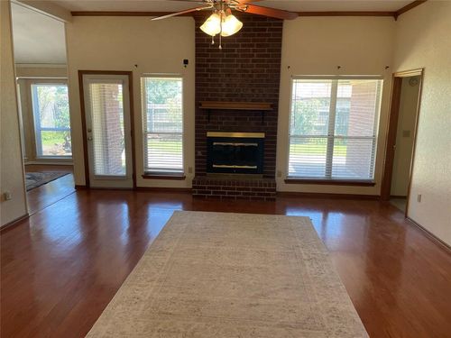 3905 Ripple Ave, Norman, OK, 73072-1915 | Card Image