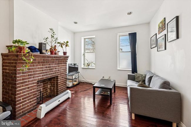 903 S 13 Th St, Townhouse with 3 bedrooms, 4 bathrooms and null parking in PHILADELPHIA PA | Image 4