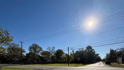 110 N Orange St, Sweeny, TX, 77480-3126 | Card Image