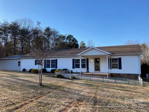 5946 Highway 150 E, Denver, NC, 28037-6768 | Card Image