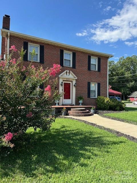 Trade St, Dallas, NC 28034