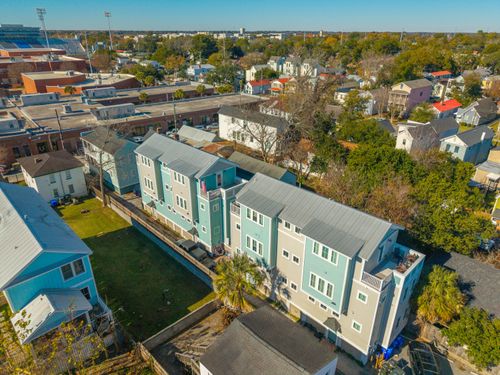 321 Ashley Avenue, Charleston, SC, 29403 | Card Image