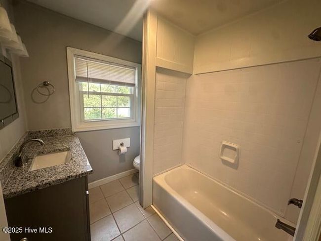 Primary Bath | Image 12