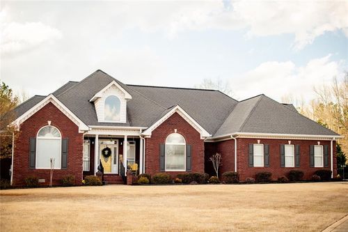 10 Reserve Dr, Covington, GA, 30014-5899 | Card Image