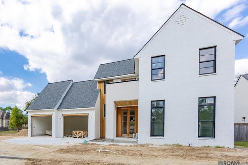 9617 Inniswold Park Ln, Baton Rouge, LA, 70809-3297 | Card Image