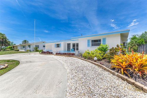 531 Sheridan Dr, Venice, FL, 34293-1729 | Card Image