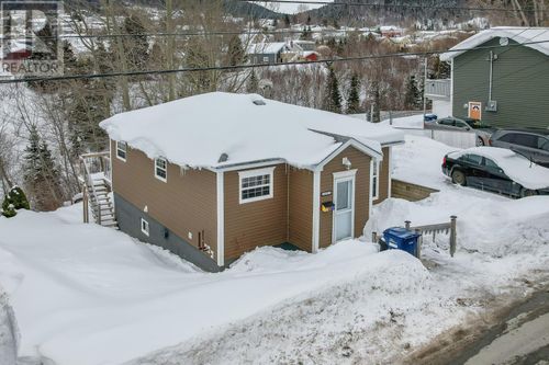 113 Caribou Rd, Corner Brook, NL, A2H4X2 | Card Image