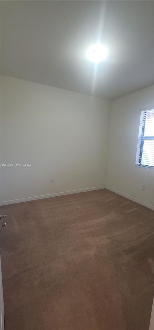 9339 - 9339 W 34 Th Ct, Townhouse with 3 bedrooms, 3 bathrooms and null parking in Hialeah FL | Image 19