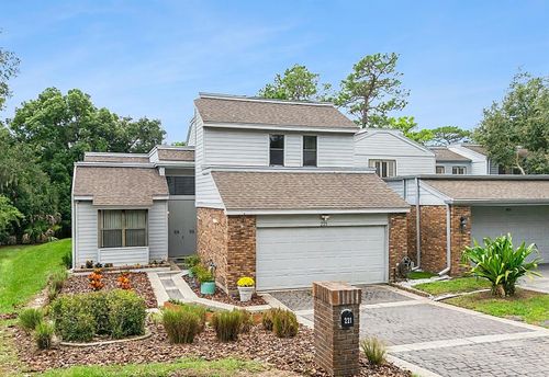 221 Pine Cone Ln, LONGWOOD, FL, 32779-4911 | Card Image