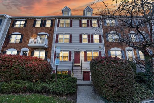 100 Callahan Ct, Newark, NJ, 07103-3154 | Card Image