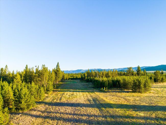 400 Kintla Ranch Rd, House other with 7 bedrooms, 6 bathrooms and null parking in Polebridge MT | Image 136